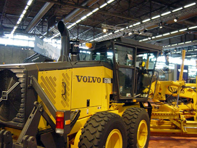 photo of machinery shwoing the Mototrailla VOLVO ( Turbo II ) precleaner