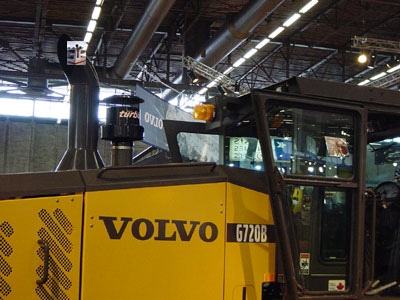 photo of machinery shwoing the Mototrailla 2 VOLVO  ( Turbo II ) precleaner